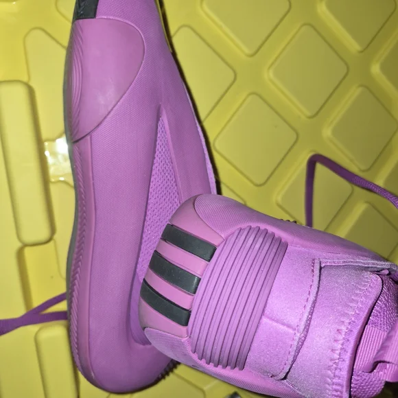 Men's Athletic Shoes - Pink - Picture 6 of 6